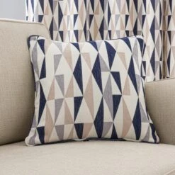 Elements Triangle Cushion -Elements 30705191